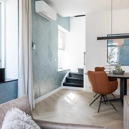 Lägenhet Newly Renovated Xl Center *