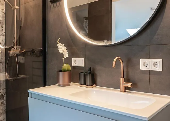 公寓 Newly Renovated Xl Center 奈梅亨