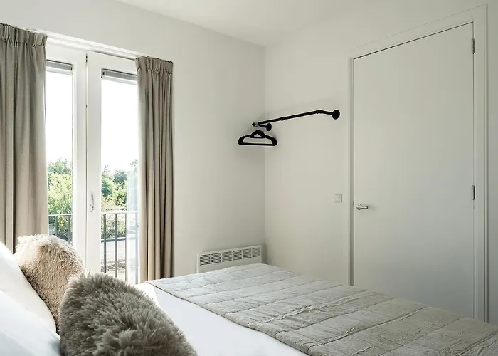 Newly Renovated Xl Center Apartment Nimwegen